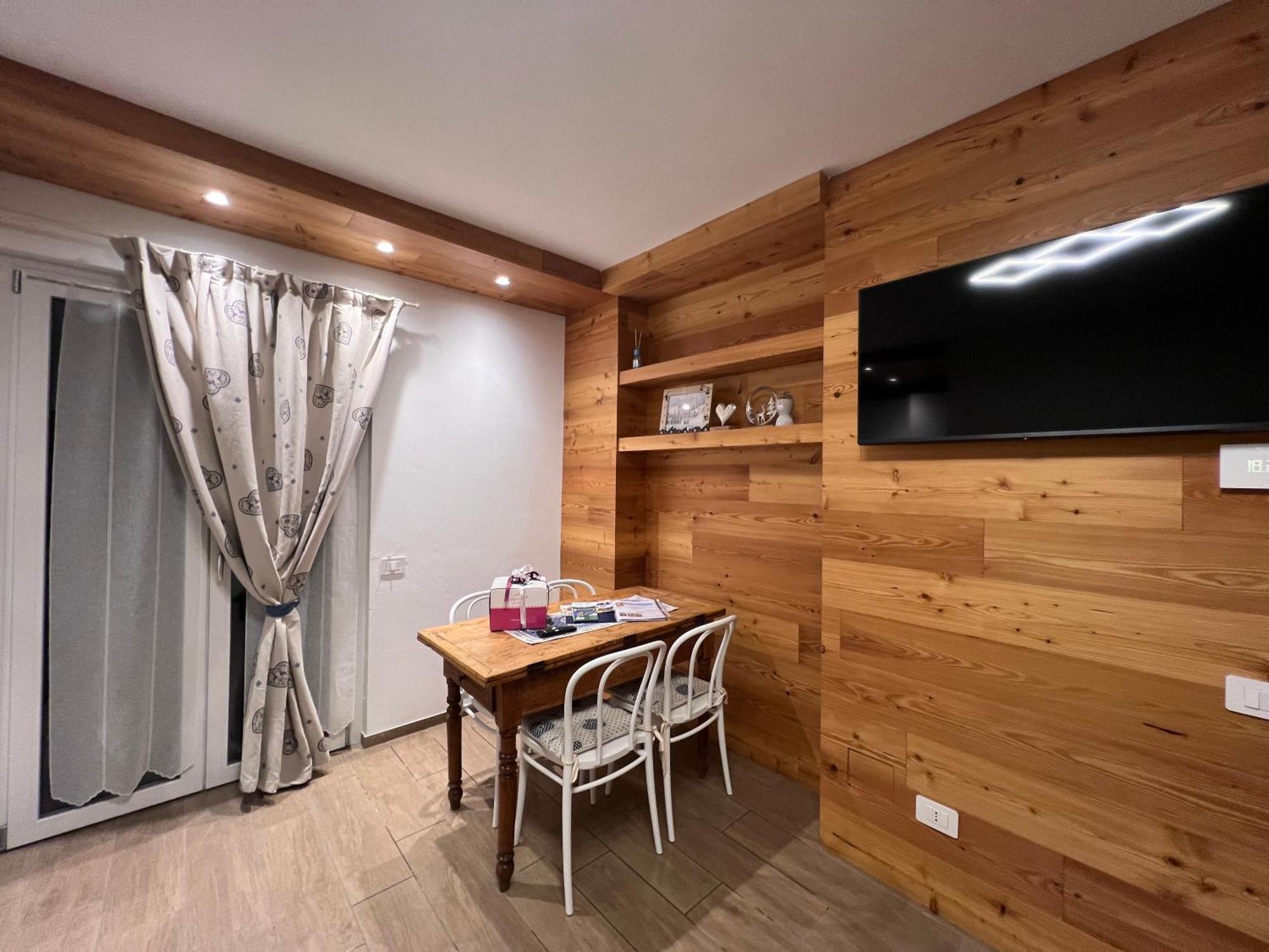 Chalet Giovanni Apricacasevacanze ภายนอก รูปภาพ